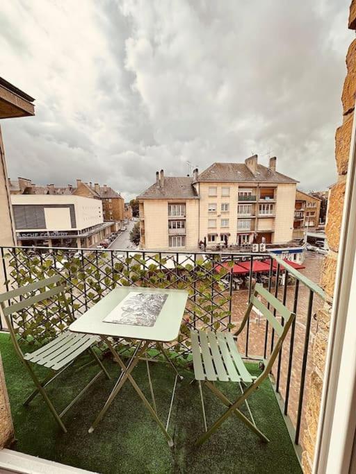 Ferienwohnung Le Petit Bijou Hyper Centre Sedan Exterior foto